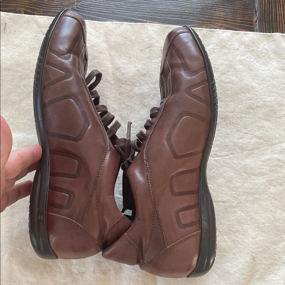 Prada Montecarlo Re-Edition 2005 Brown Leather Unisex Sneakers - Picture 11 of 12
